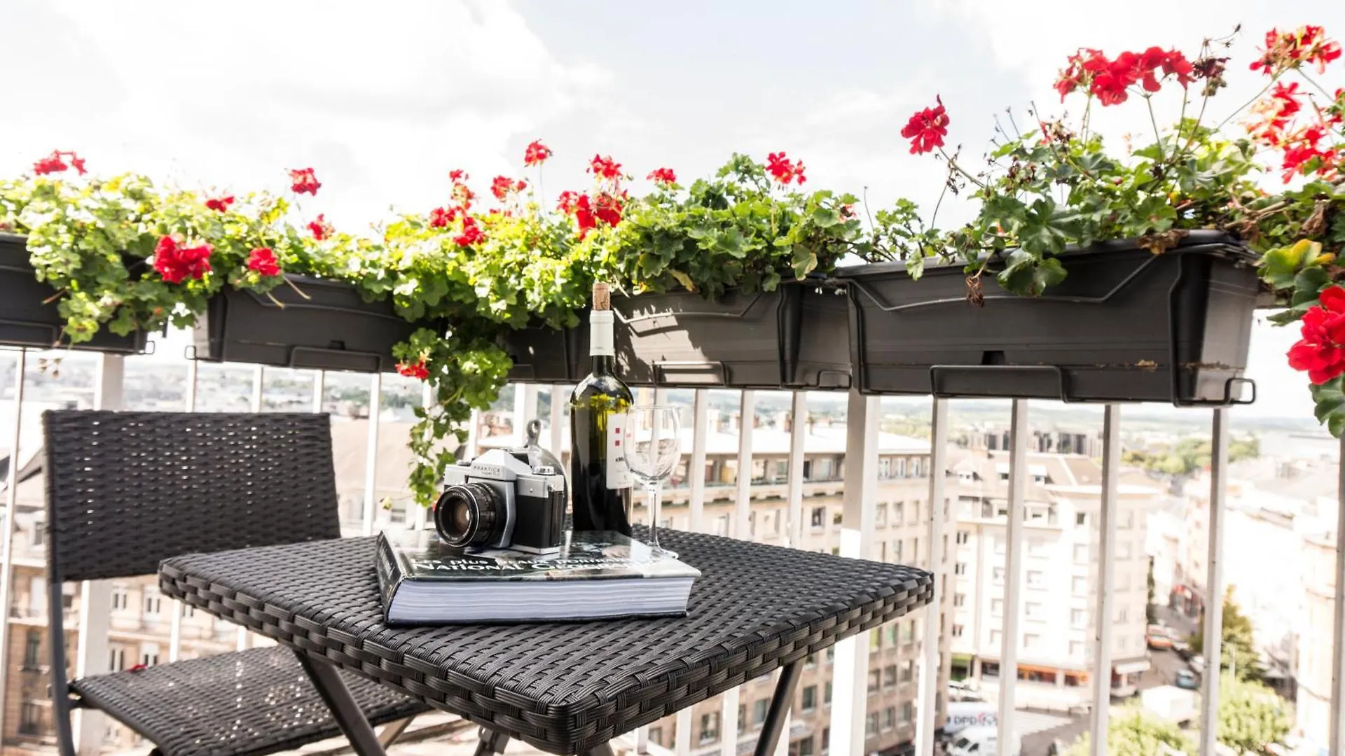 The Queen Luxury Apartments - Villa Fiorita Luxembourg 0*,  Luxembourg