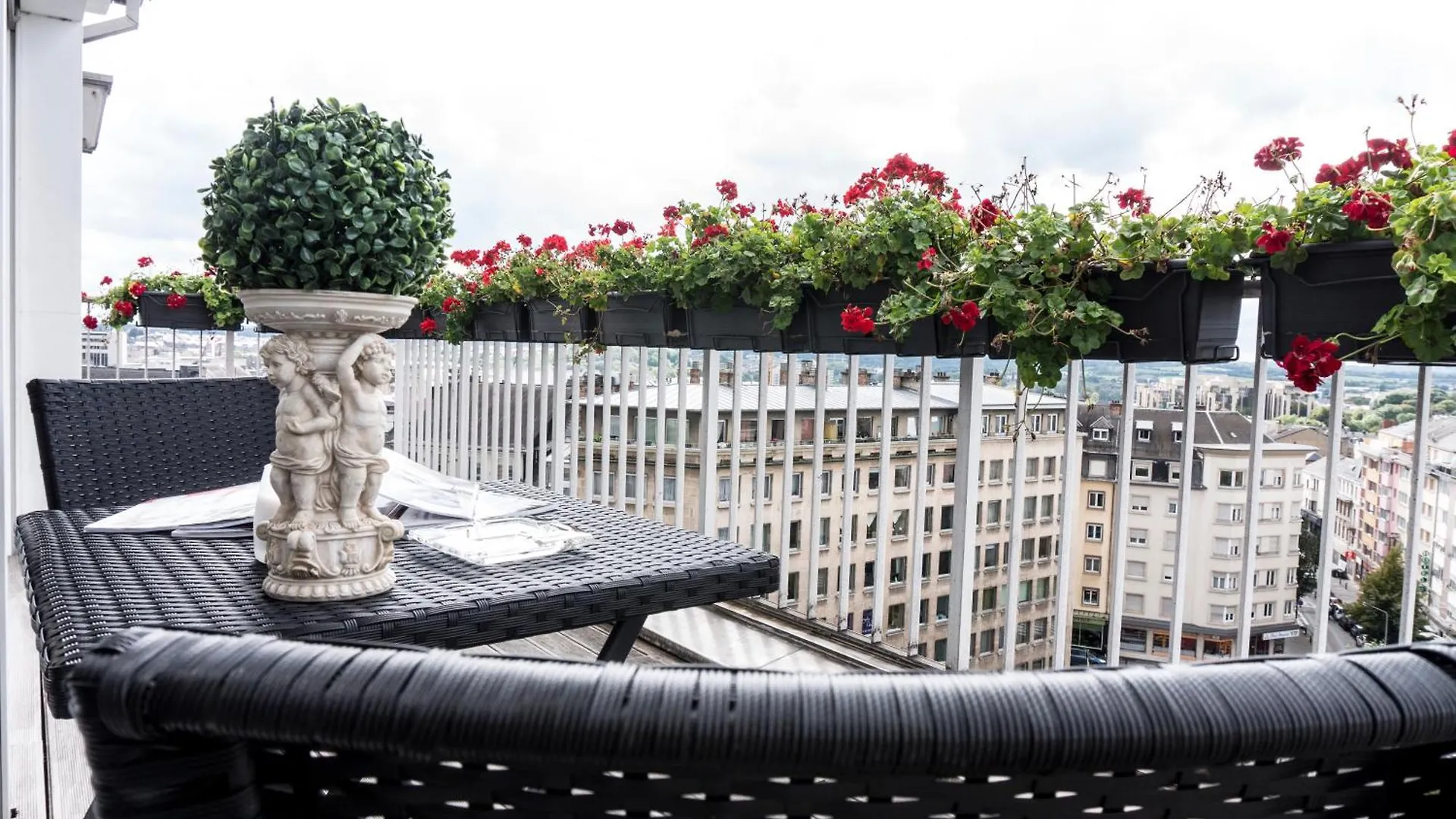 The Queen Luxury Apartments - Villa Fiorita Lussemburgo