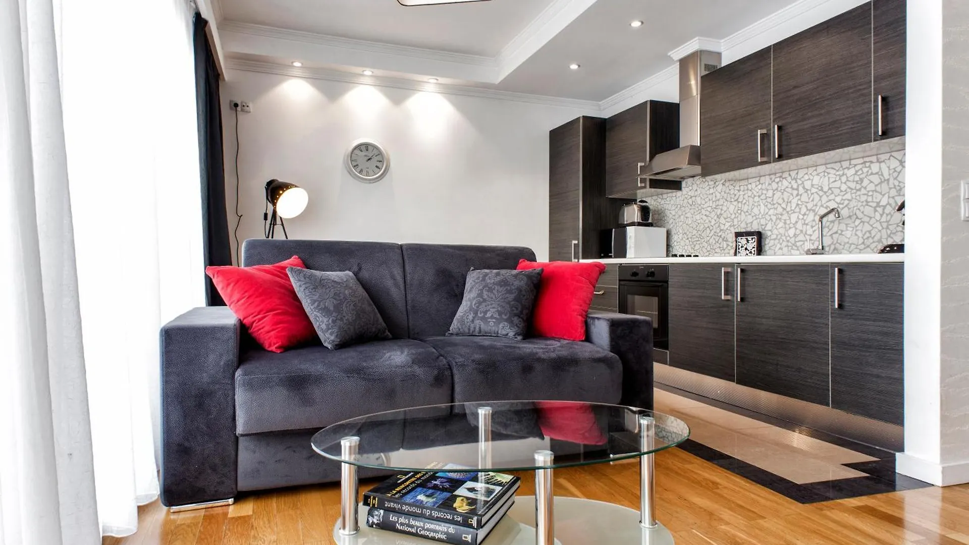 The Queen Luxury Apartments - Villa Fiorita Lussemburgo